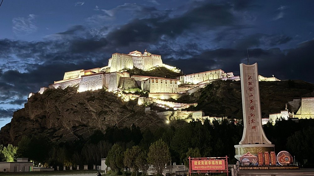 6 Days Central Tibet Culture Small Group Tour