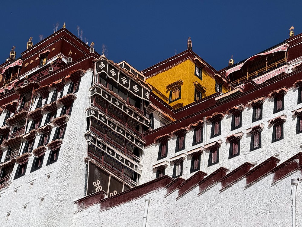 4 day Overview Tour of Tibet